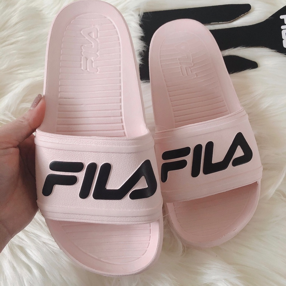 Fila Women’s Light Pink Logo Sleek Slide - Picture 2 of 8